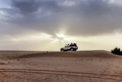 Best Dubai Safari Tour Booking – Hummer Safari Booking 2024