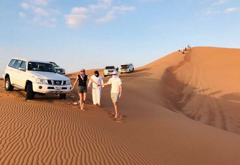 Dubai Desert Safari Booking Guide red dunes